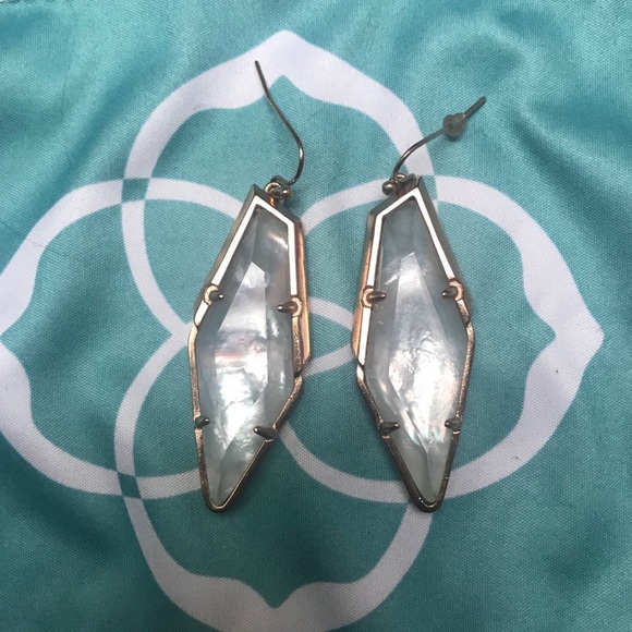 Kendra Scott - Picture 2 of 2